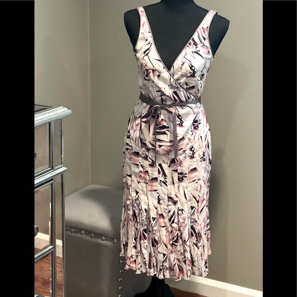 Gorgeous Diane von Furstenberg silk wrap dress.